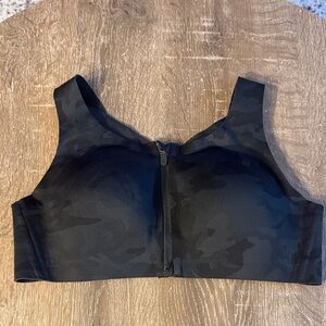 Lululemon Camo Enlite Bra, Size 38C